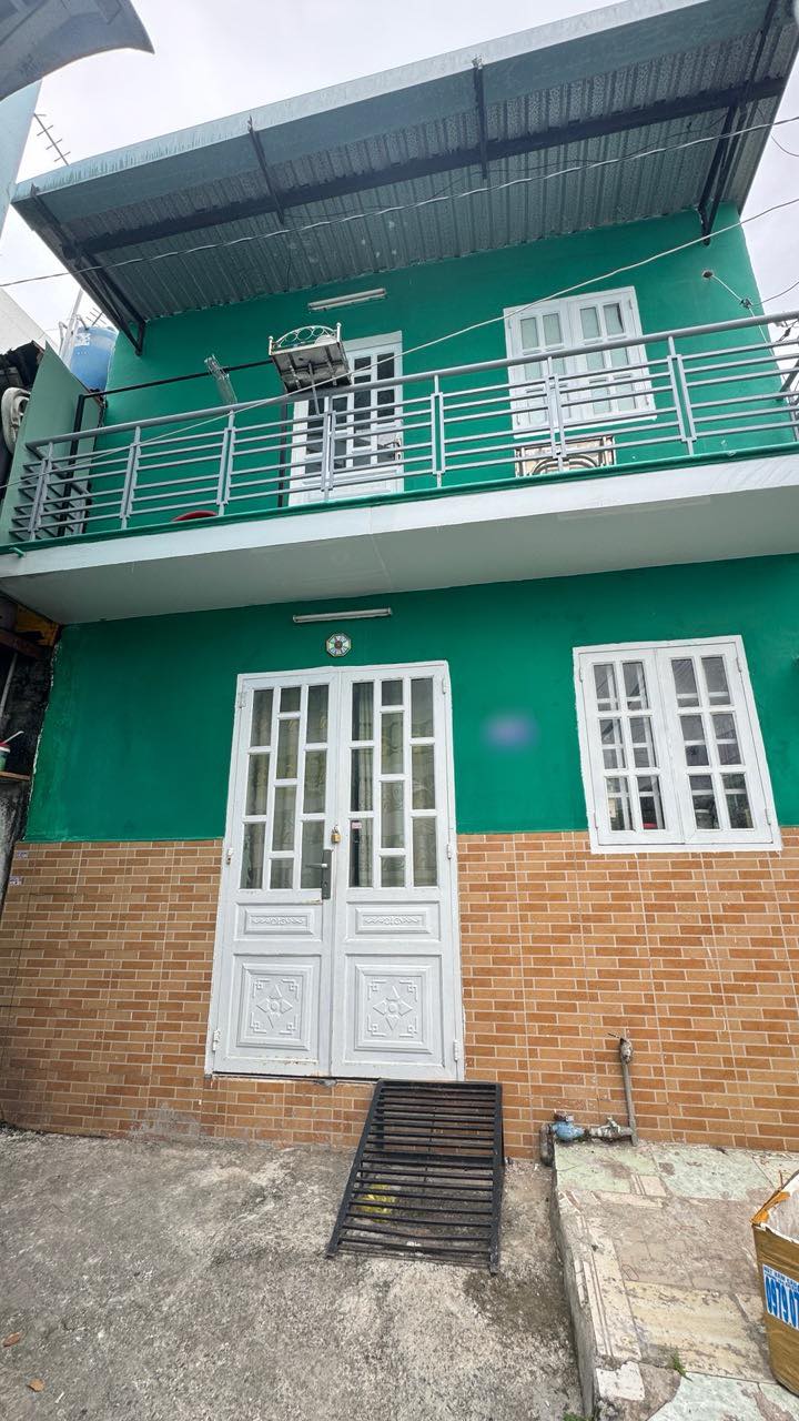 Nhà 2 tầng hẻm thông đường Lê Văn Việt, Thủ Đức - Diện tích 43m², giá 3.2 tỷ - Đầu tư sinh lời ngay!