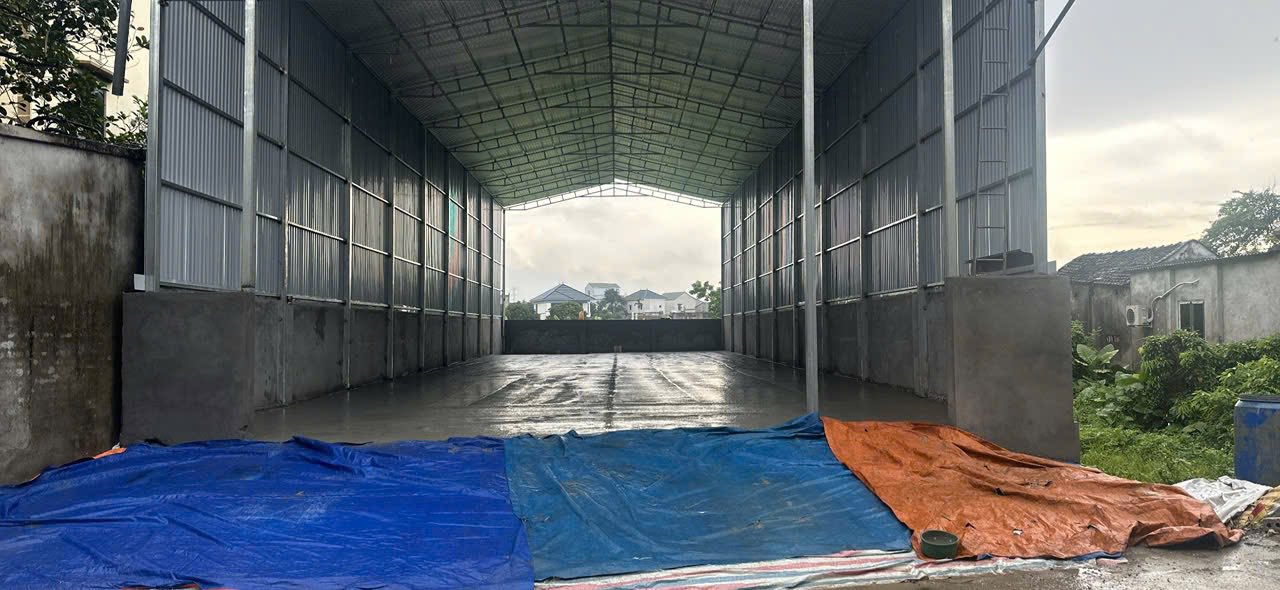 Nhà sưởng 300m² tại Trung Hòa, Chương Mỹ - Cho thuê lâu dài, tiện lợi!