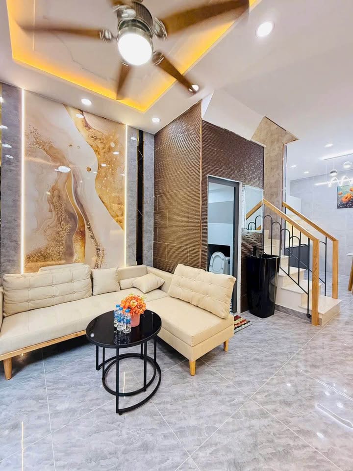 Nhà phố Gò Vấp 28m² giá 3.26 tỷ - Sổ hồng chính chủ, đầy đủ nội thất!