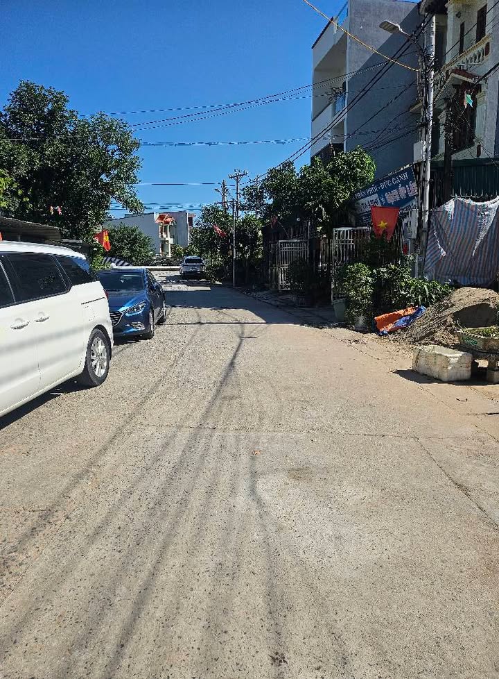 Đất nền Móng Cái 240m² giá 3.1 tỷ - Đầu tư sinh lời cao!