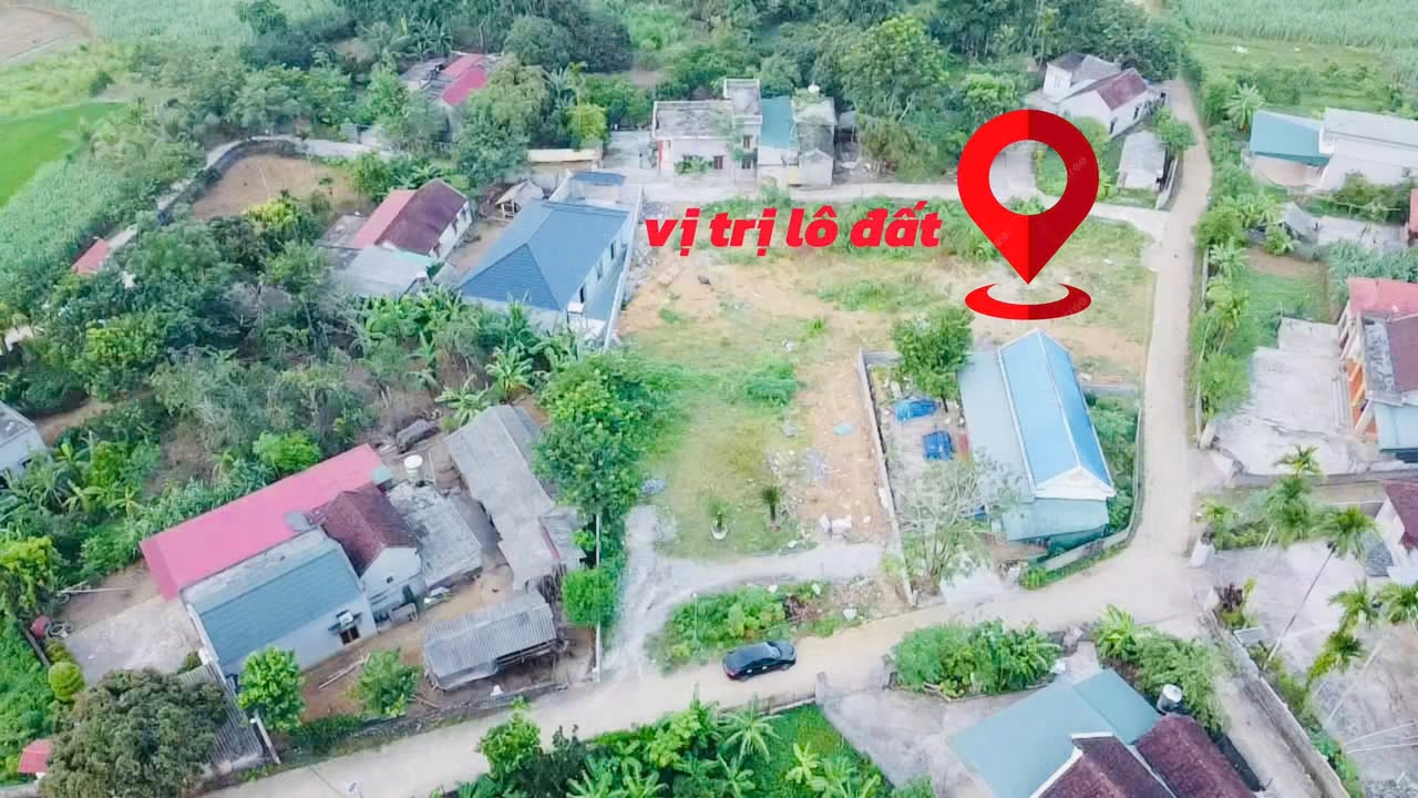 Đất nền nhà mái thái Lạc Thịnh, Yên Thủy 435m² giá chỉ 1 tỷ - Cơ hội vàng cho đầu tư!