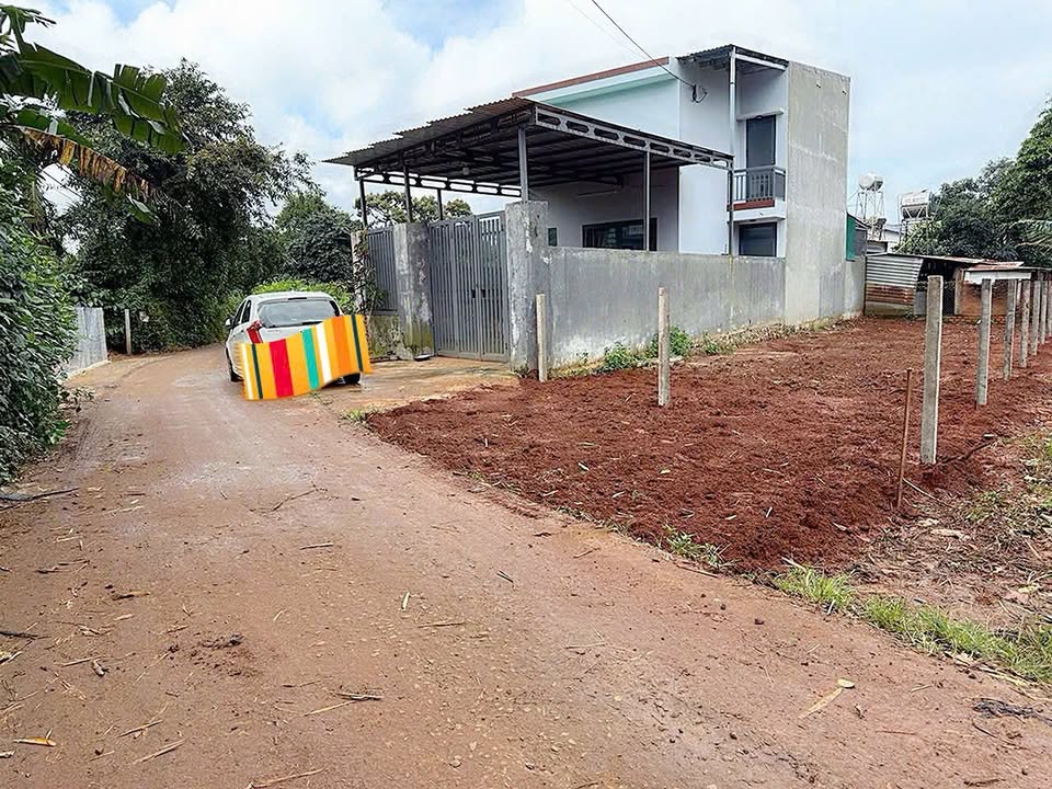 Nhà cấp 1 hẻm Vành Đai QL 14-26, Tân An, 105m² giá 1.099 tỷ - Sổ hồng chính chủ!