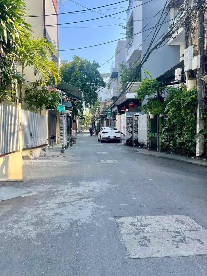 Nhà bán gấp quận Sơn Trà, 90m² giá chỉ 7 tỷ - Cơ hội đầu tư hiếm có!