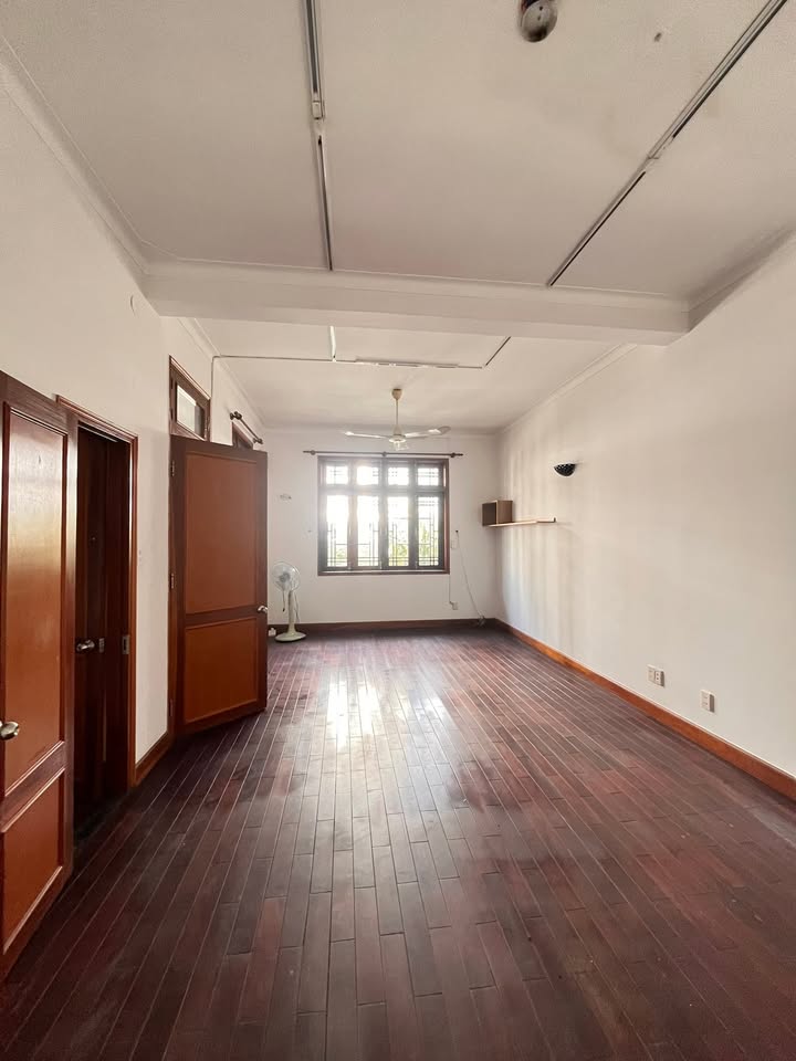 Nhà phố Thảo Điền 66m² giá 35 triệu - Khu vực an ninh, yên tĩnh!