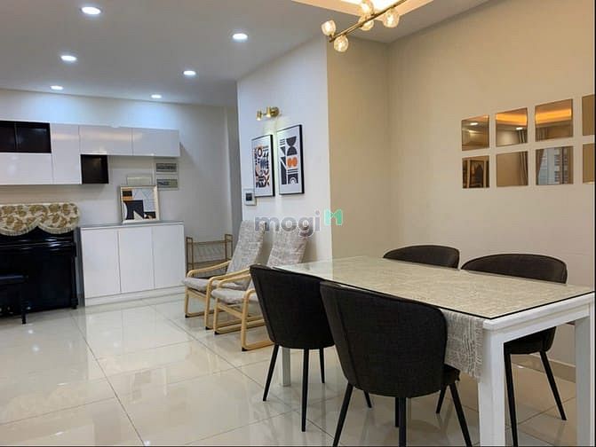 Căn hộ chung cư Happy Valley Quận 7 116m² giá 33 triệu - Không gian sống lý tưởng