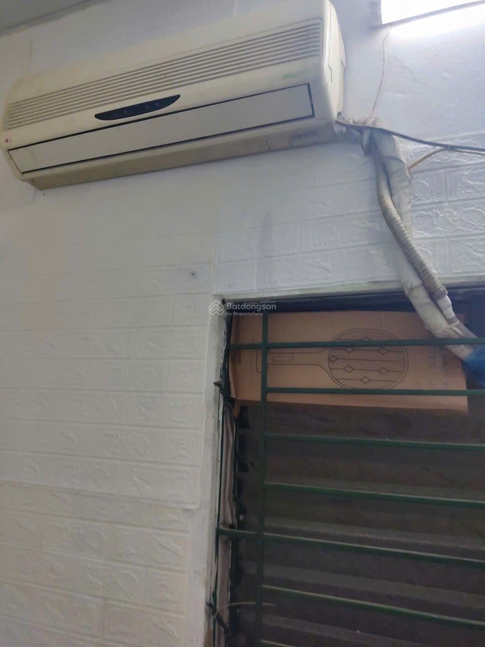 Phòng cho thuê 20m² tại ngõ Việt Hà, giá 2 triệu - Tiện nghi đầy đủ