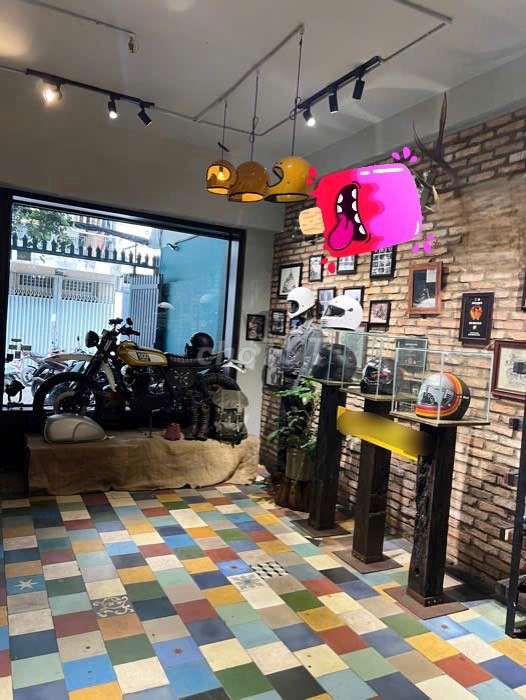 Nhà đường Lê Quang Định, Bình Thạnh 120m² giá 18.9 tỷ - Sát mặt tiền, hẻm 6m xe hơi