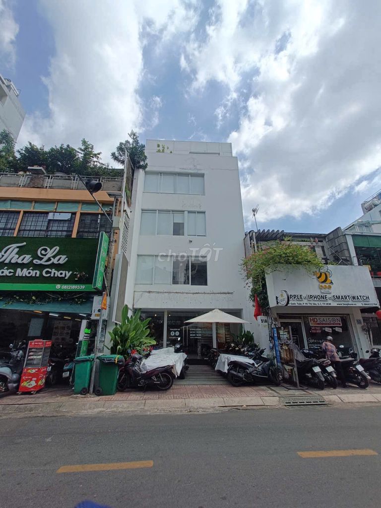 Nhà mặt tiền Trần Quốc Toản, Quận 3, 500m² - Giá thuê chỉ 70 triệu/tháng!