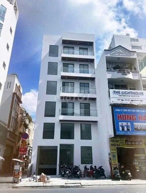 Tòa nhà cho thuê mặt tiền Tô Hiến Thành, Quận 10, 175m² giá 140 triệu - Vị trí kinh doanh lý tưởng!
