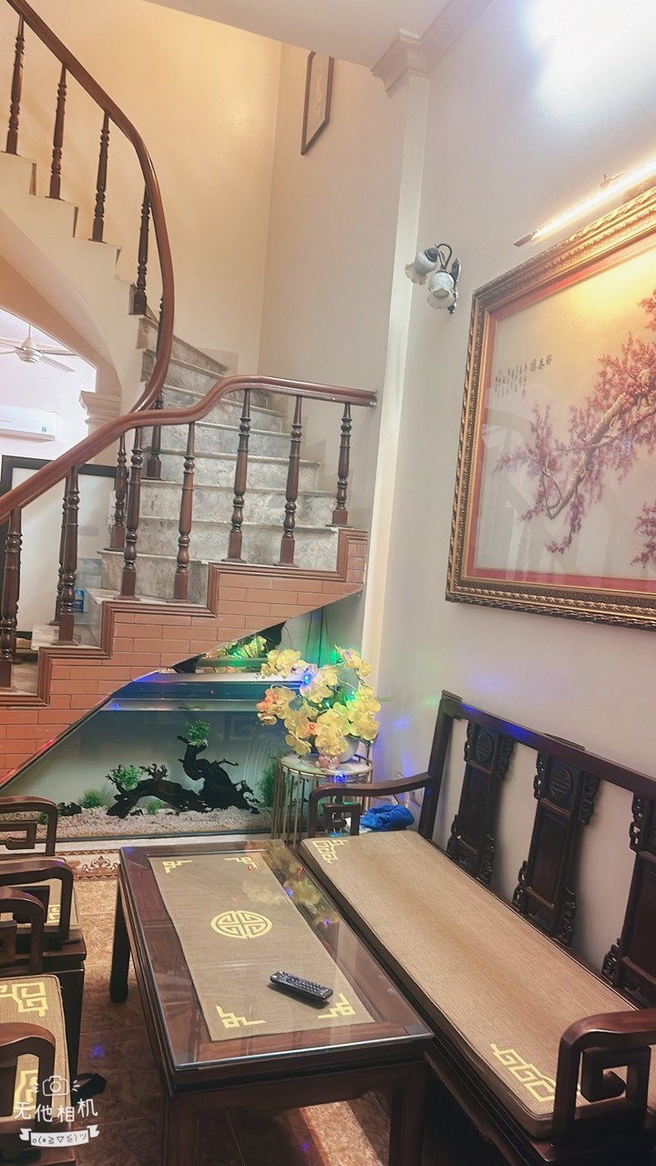 Bán nhà Hạ Đình, Thanh Xuân 40m² giá 9.5 tỷ - Ô tô đỗ cửa, gần trường đại học!