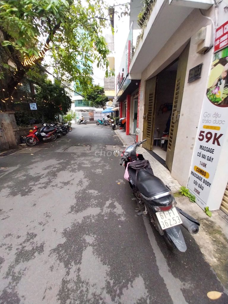 Nhà hẻm xe tải kinh doanh Đoàn Thị Điểm 54m² giá 15 triệu - Đầu tư sinh lời ngay!