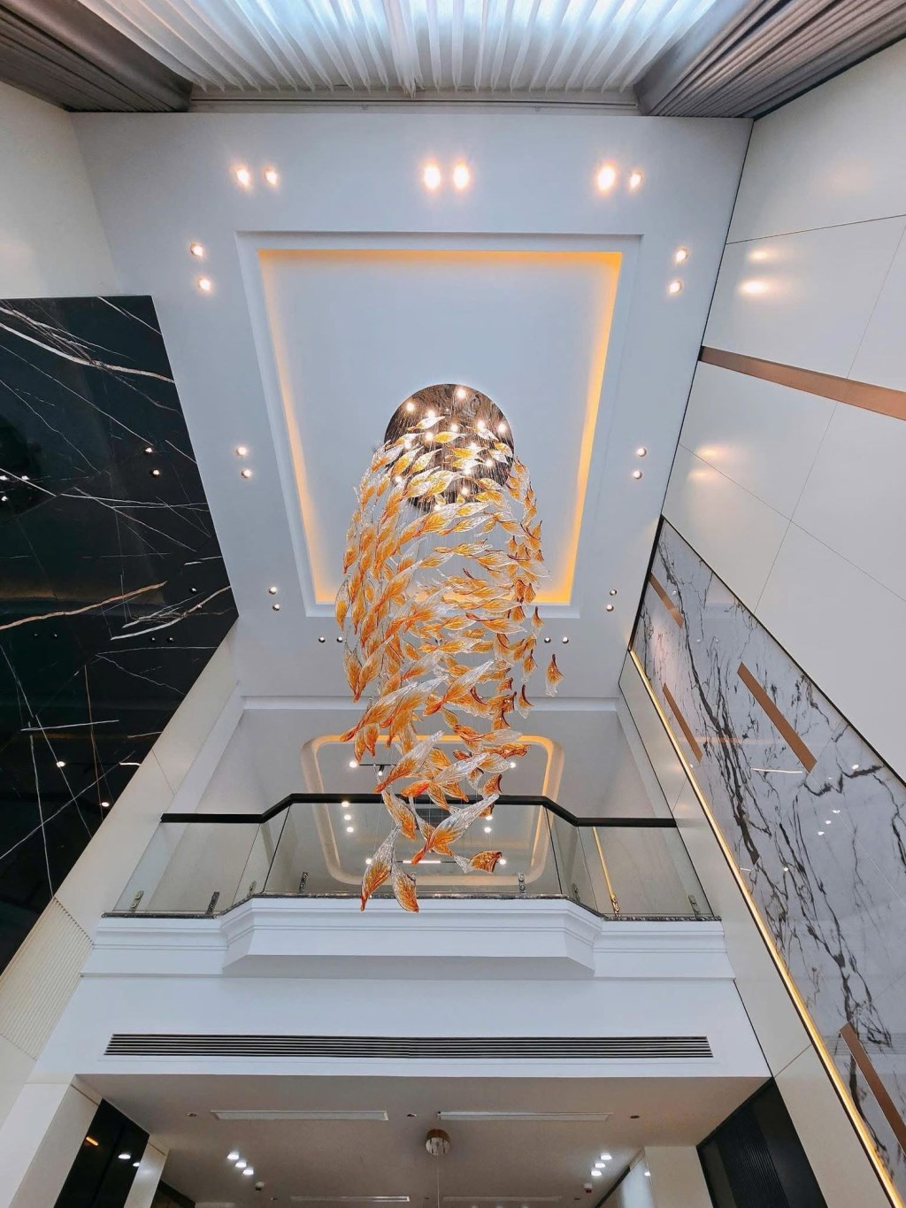 Nhà phố khu phân lô quân đội 918, Long Biên, 85m² giá 28.9 tỷ - Duplex luxury view sân golf