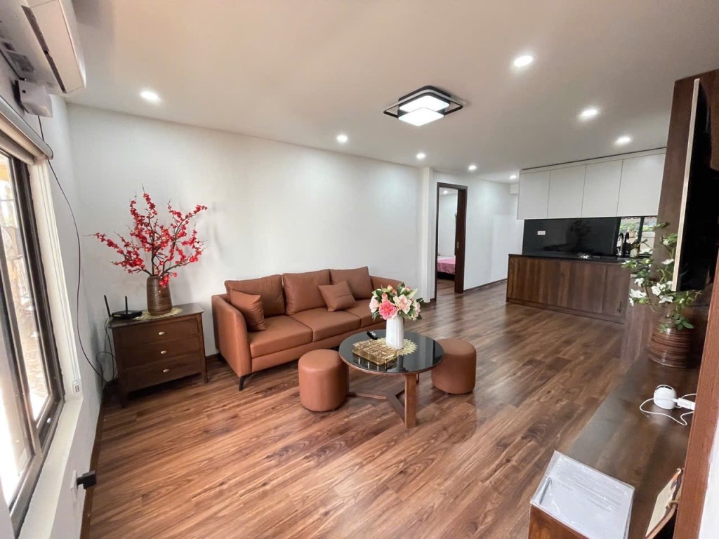 Căn hộ Tập thể Quỳnh Mai, Hai Bà Trưng 90m² giá 5.09 tỷ - Lô góc view phố Kim Ngưu!