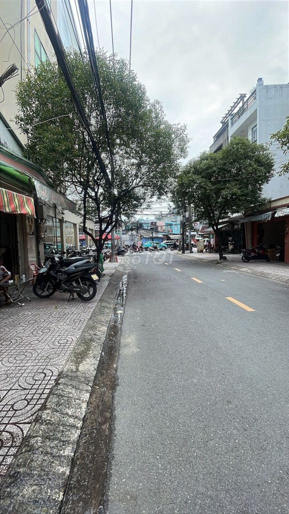 Nhà mặt tiền Trần Nguyên Hãn Quận 8 61m² giá 10,3 tỷ - Cơ hội đầu tư hấp dẫn!