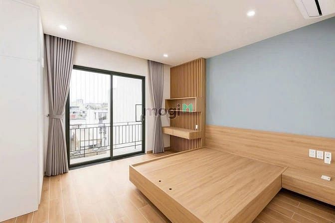 Căn hộ ban công full nội thất cao cấp Thoại Ngọc Hầu 30m² giá chỉ 4.7 triệu - Đầy đủ tiện nghi!