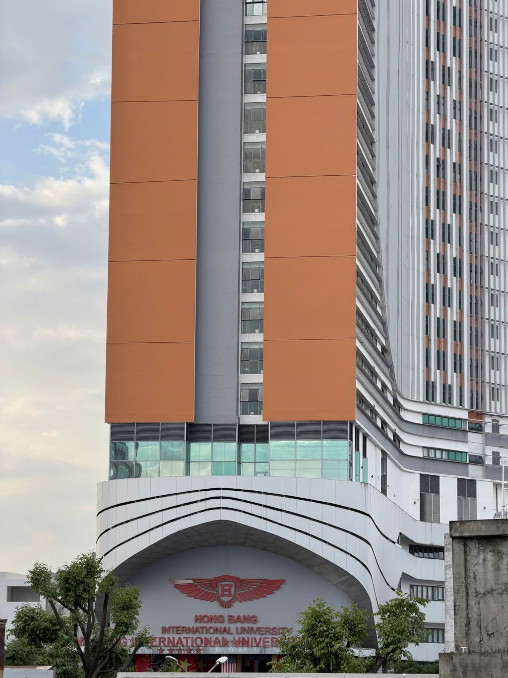 Biệt thự Điện Biên Phủ, Phường 17, Bình Thạnh - 175m² - 3 tầng - Thu nhập 40 triệu/tháng