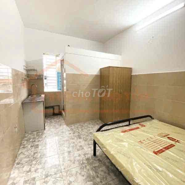 Phòng trọ giá rẻ Quận Tân Phú 25m² - Gần Aeon Tân Phú và ĐH Văn Hiến