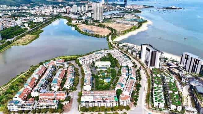 Nhà liền kề Ven Biển 76m² giá 8.2 tỷ - Đầu tư sinh lời hấp dẫn!