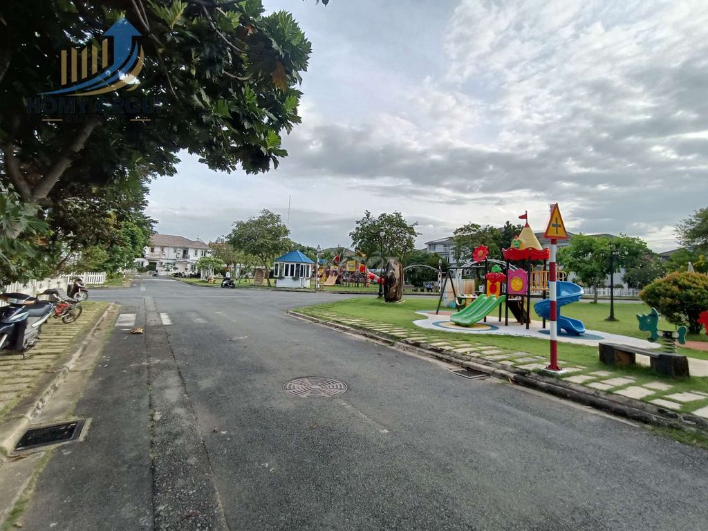 Biệt thự Garden Homes Thủ Đức 140m² giá 28 triệu - An ninh 24/7 và tiện ích đầy đủ!