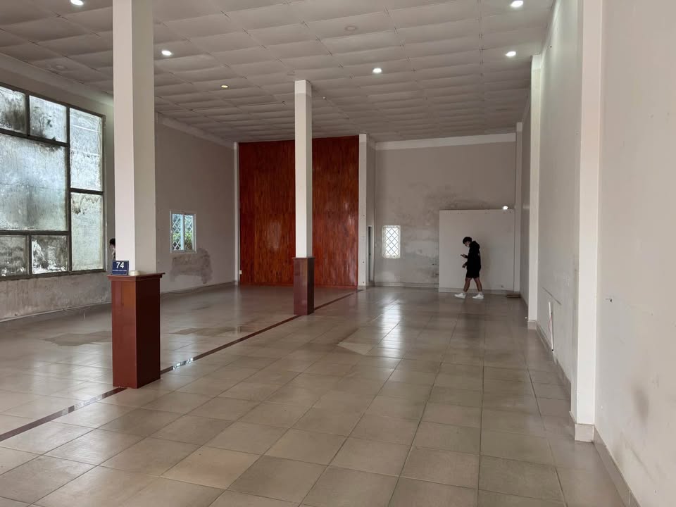 Nhà mặt tiền cho thuê Phù Đổng Thiên Vương Đà Lạt 198m² giá 50 triệu - Kinh doanh tự do!