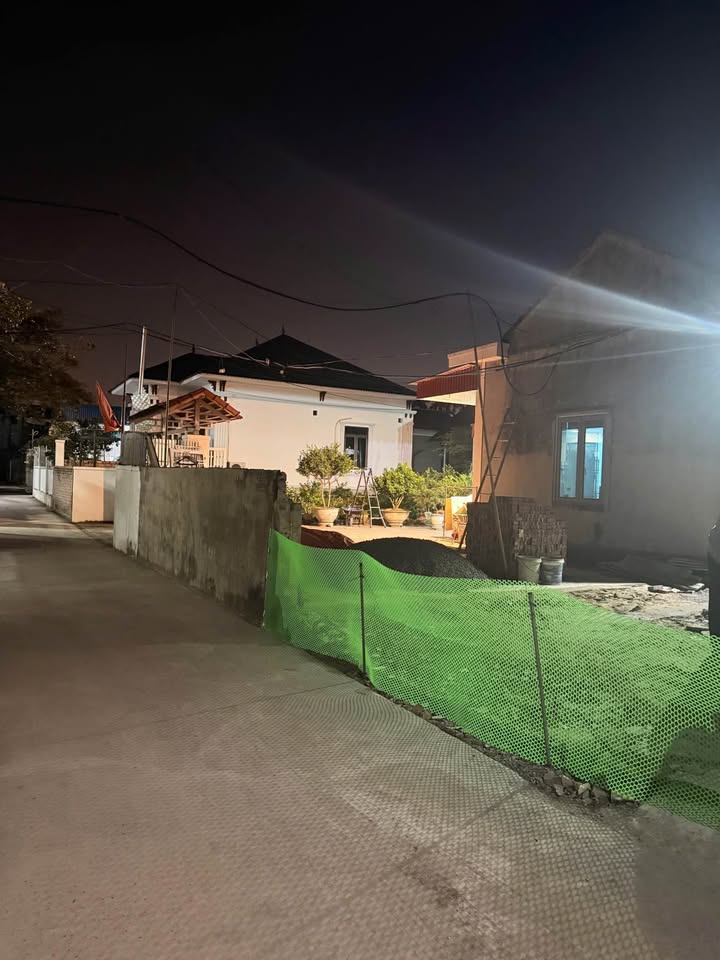 Đất Lâu Trại Hoa Động Thủy Nguyên 70m² giá 2.8 tỷ - Khu dân cư đáng sống!