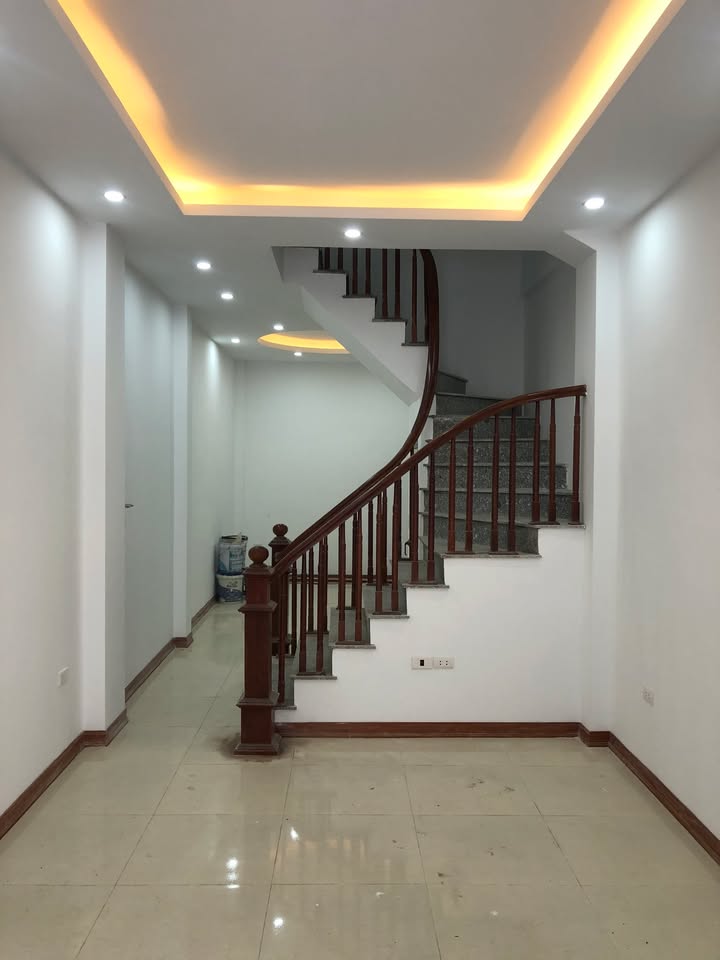 Phòng cho thuê tại Ngõ 28 Đại Linh, Trung Văn 35m² - Chính chủ, an ninh tốt!