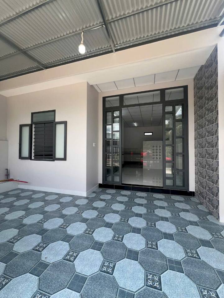 Nhà phố Thanh Điền Châu Thành Tây Ninh 73.5m² giá 690 triệu - Thiết kế hiện đại, đầy đủ tiện nghi!