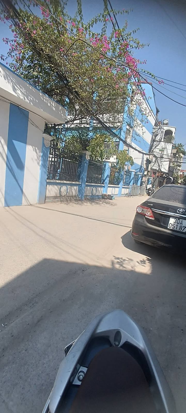 Nhà 5 tầng Đông Ngạc 32m² giá 9.2 tỷ - Mặt ngõ thông ô tô, kinh doanh tốt!