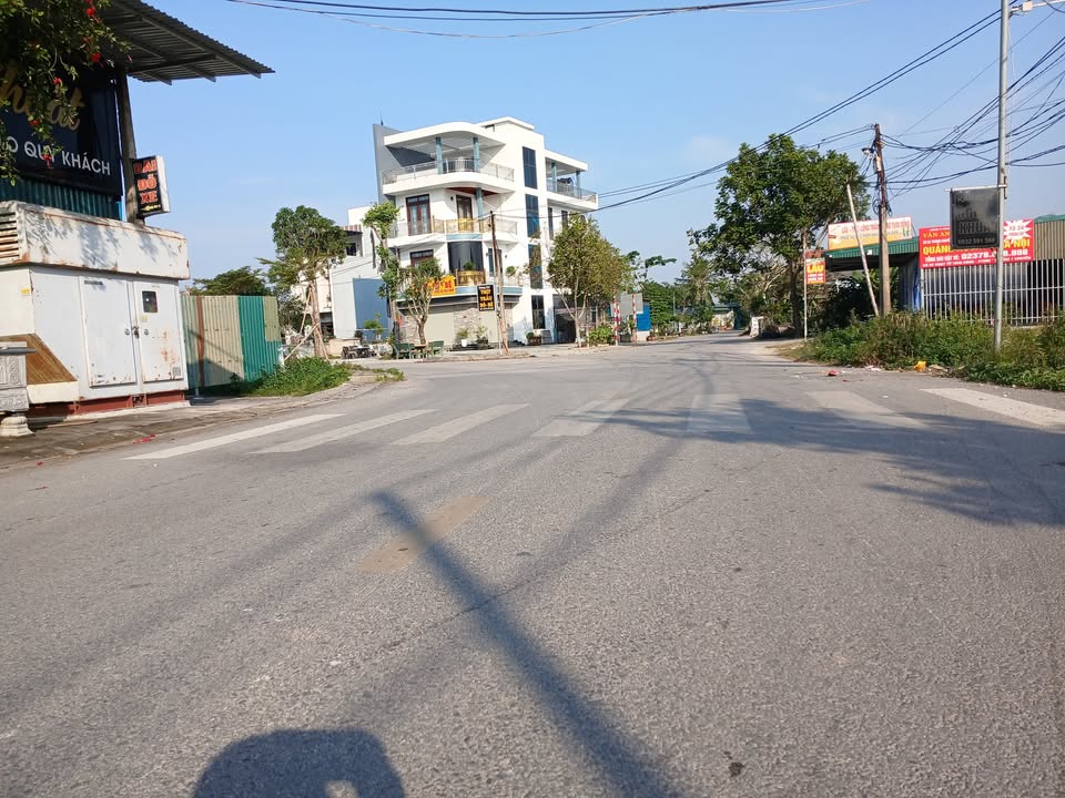 Đất nền Quảng Hòa, Quảng Xương 196m² giá tốt - Vị trí kinh doanh tiềm năng!