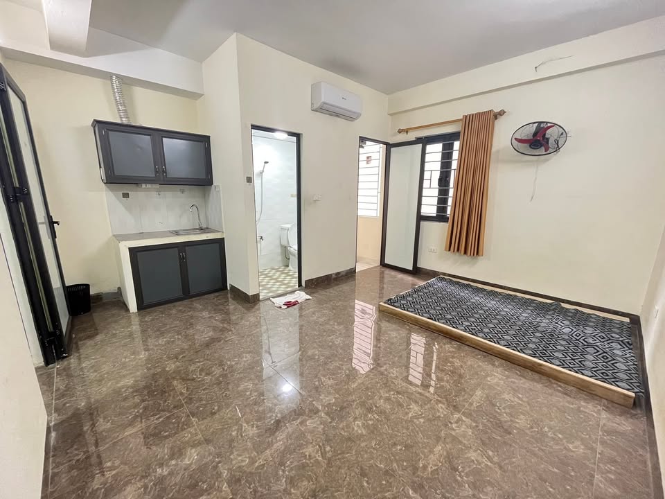 Căn hộ CCMN đường Lĩnh Nam 30m² giá 3.5 triệu - Full nội thất tiện nghi!
