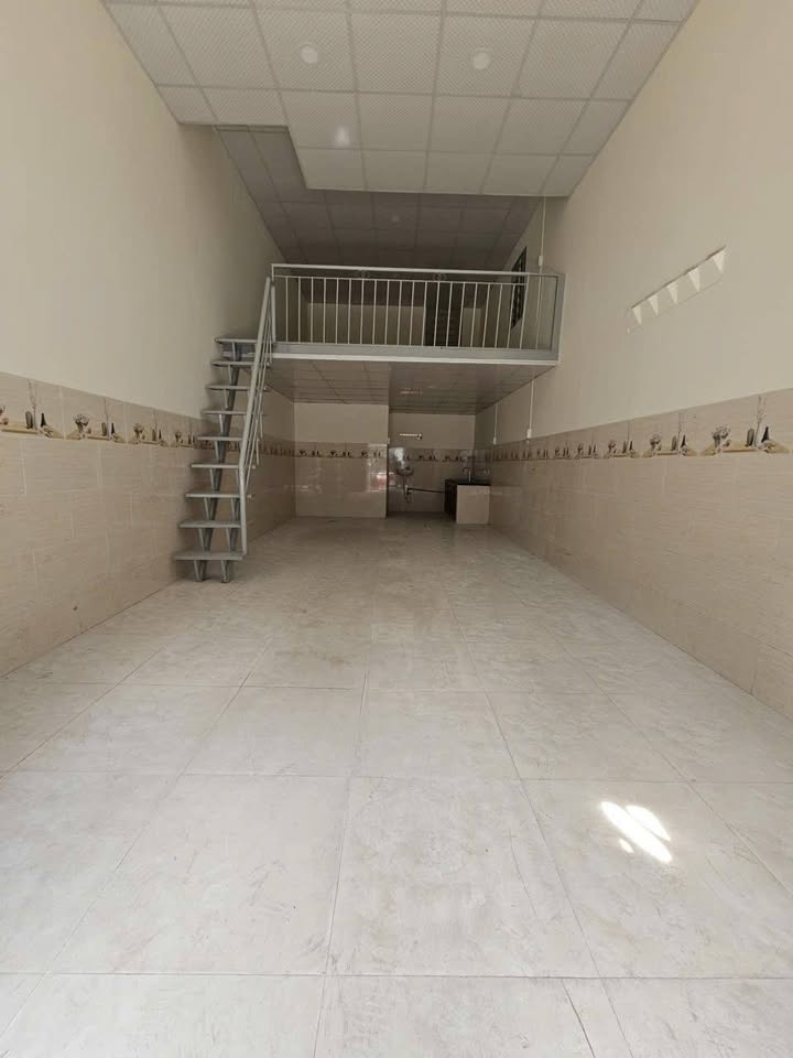 Nhà cho thuê tại Kênh 26/3, Bình Tân 48m² giá 6 triệu - Tiện nghi và thoáng mát!