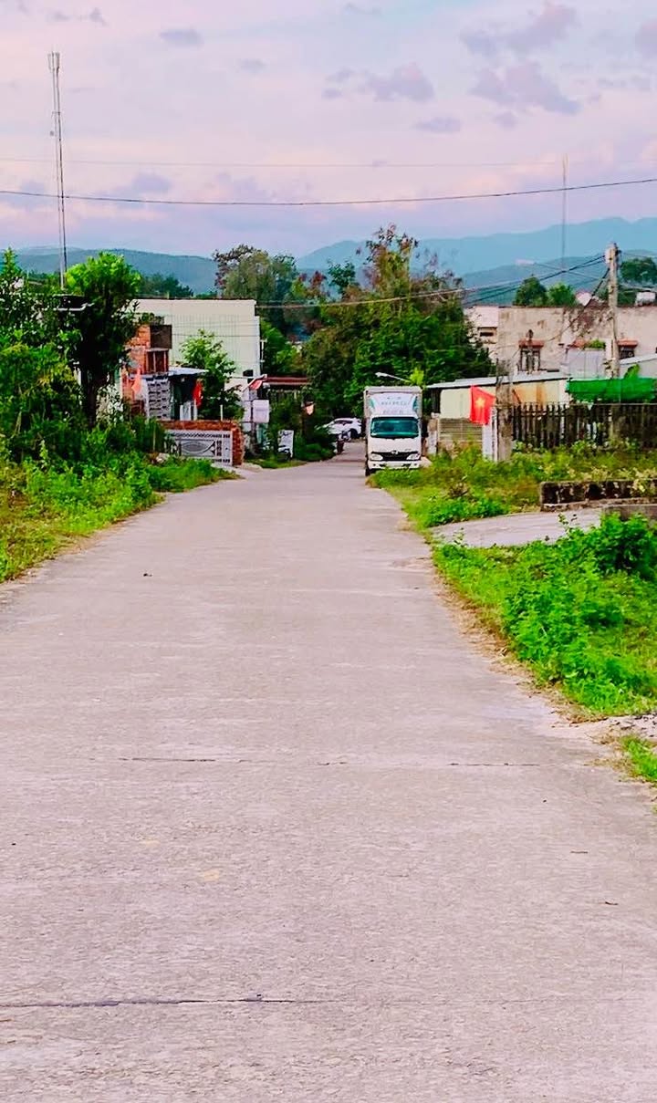 Đất nền đường Thu Bồn, phường Đăk Cấm, 190m² - Giao dịch trực tiếp với chính chủ!