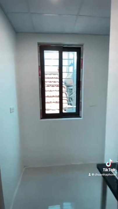 Cho thuê CCMN mặt phố Nguyễn Đạo An, Phú Diễn 30m² giá 4 triệu - View hồ thoáng mát!