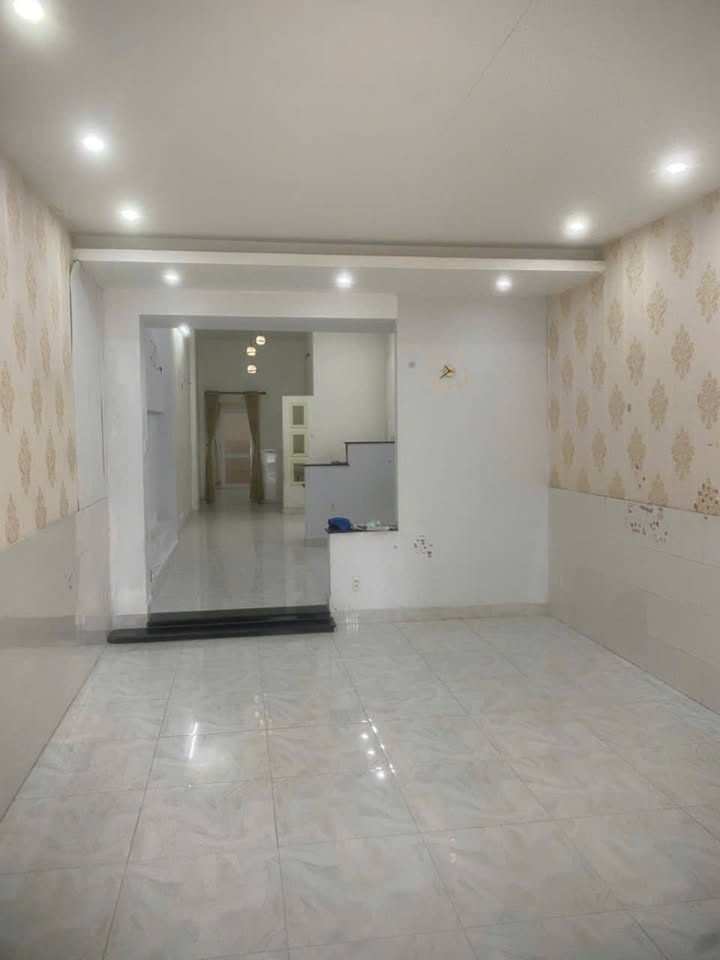 Cho thuê mặt bằng mặt tiền Đại Lộ 2, Phước Bình 100m² giá 11 triệu - Thích hợp kinh doanh đa ngành!