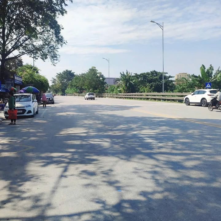 Đất tặng nhà mặt tiền Nguyễn Chí Thanh, Thanh Hóa 98m² giá 6 tỷ - Đầu tư sinh lời nhanh!