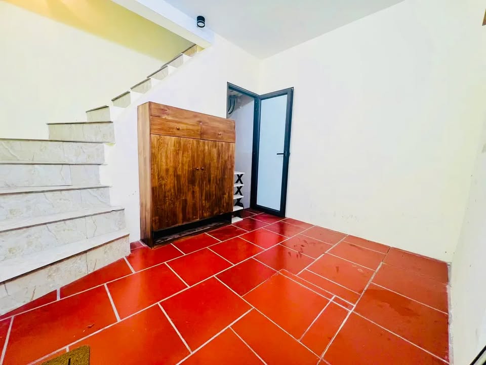 Nhà phố Nghĩa Dũng Ba Đình 12m² giá 3.45 tỷ - Sổ đỏ chính chủ, sẵn sàng giao dịch!