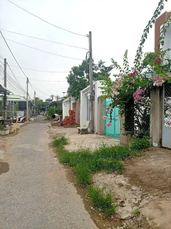 Đất mặt tiền đường Phạm Ngũ Lão, Trà Vinh 132m² giá 1.35 tỷ - Vị trí đẹp, thương lượng được!