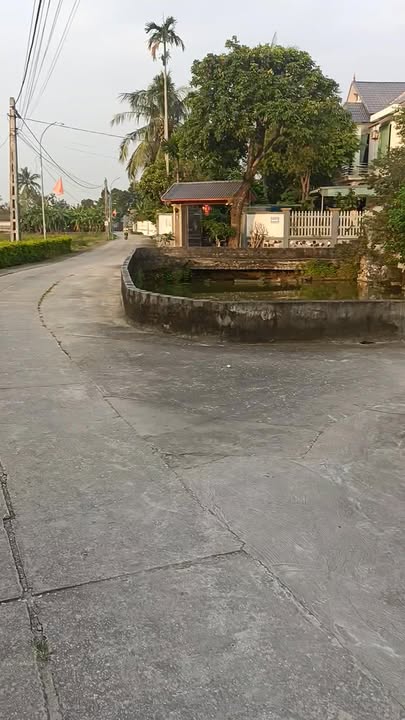 Đất Quảng Văn 210m² giá chỉ 500 triệu - Vị trí thuận lợi, sổ đỏ chính chủ!