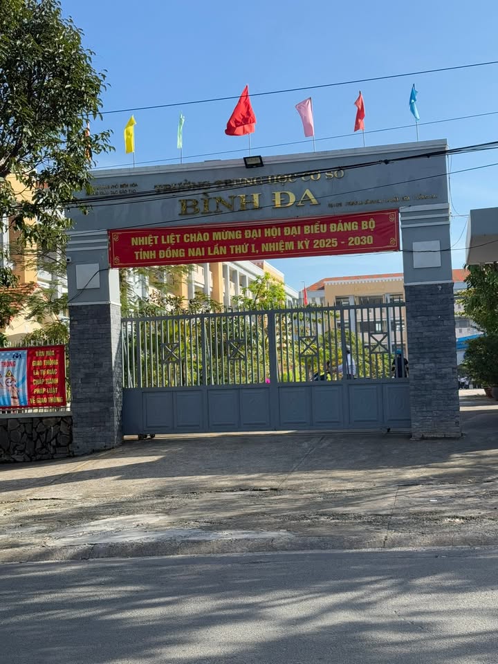 Nhà 4 phòng Bình Đa 85m² giá 5 tỷ - Kinh doanh tốt, chính chủ!