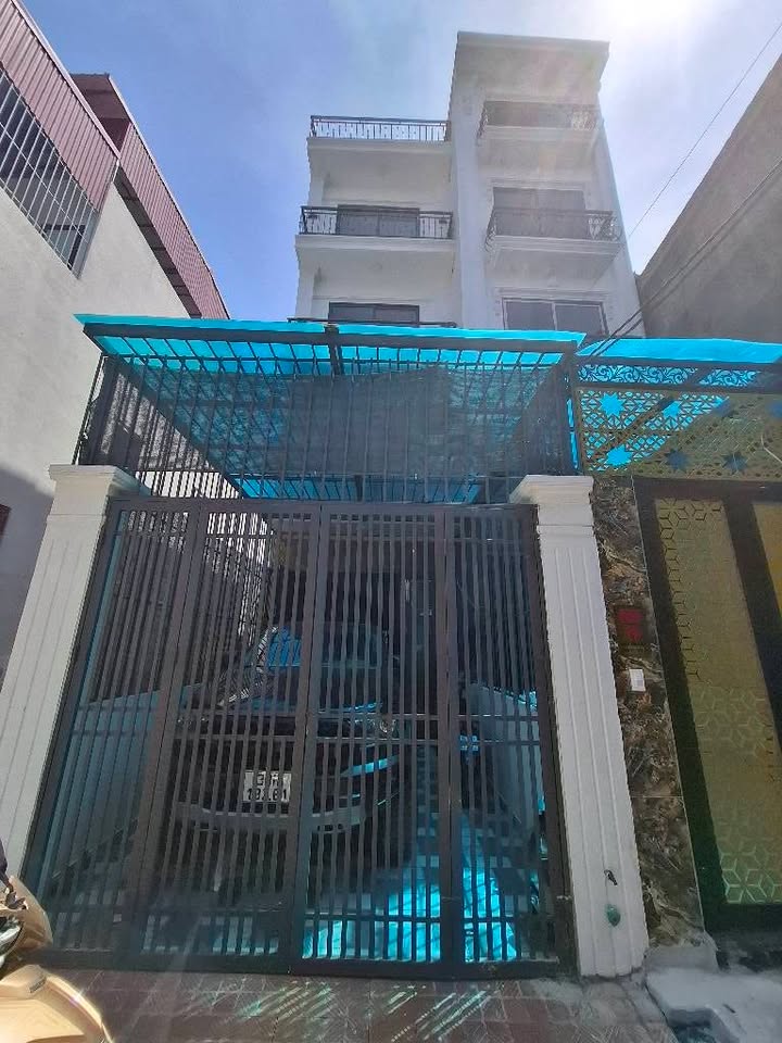 Nhà 4 tầng Đông Mỹ 56m² giá 7 tỷ - Ô tô vào tận nhà!