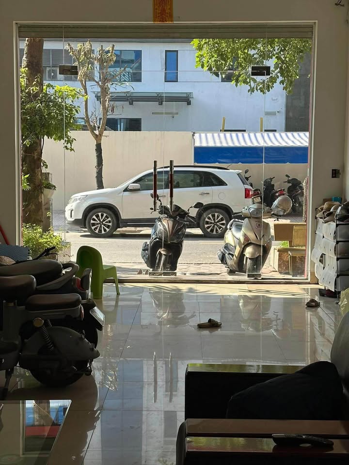 Nhà phố Lộc Vượng, Nam Định 81m² giá 7.6 tỷ - Thiết kế hiện đại, dân trí cao!