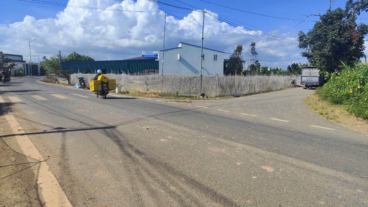 Đất mặt tiền đường Phú Trung, Đức Trọng 188m² giá 2.1 tỷ - Đầu tư sinh lời ngay!