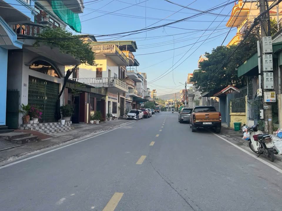 Đất nền Thanh Sơn Uông Bí 185m² giá chỉ 2.2 tỷ - Đầu tư sinh lời ngay!