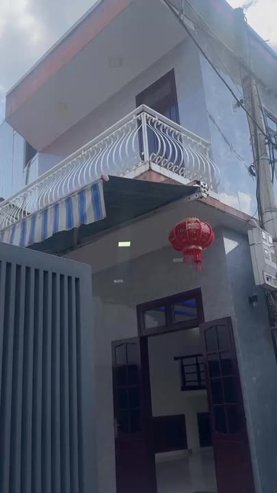 Nhà 2 tầng Tô Hiệu, Đà Nẵng 70m² giá 3.999 tỷ - Ô tô vào tận sân!