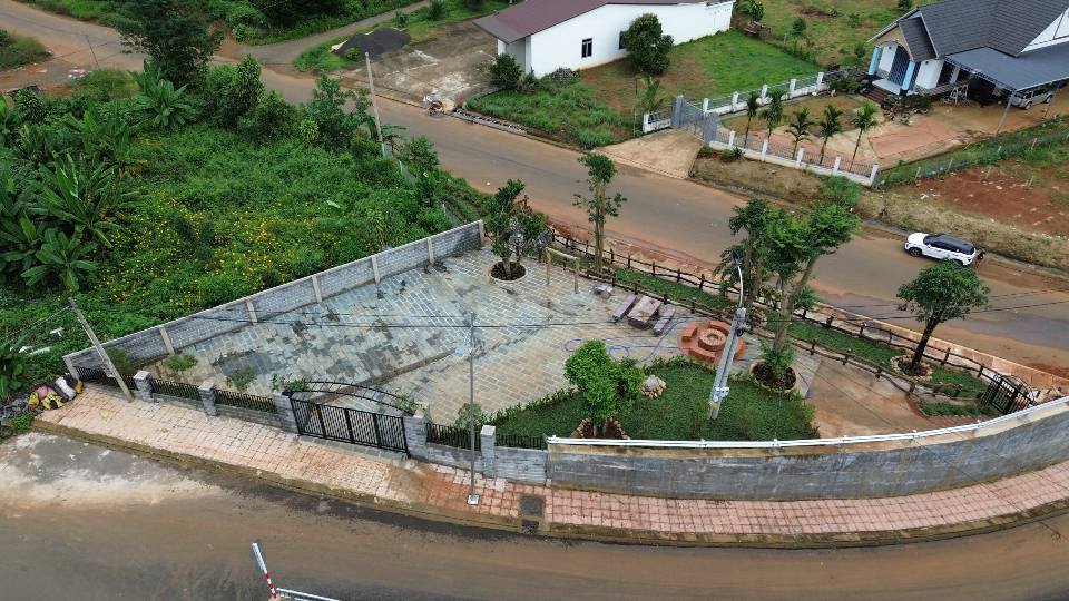 Đất 2 Mặt Đường Nguyễn Huy Tưởng B'Lao 428m² giá 2.7 tỷ - Cơ hội đầu tư tuyệt vời!