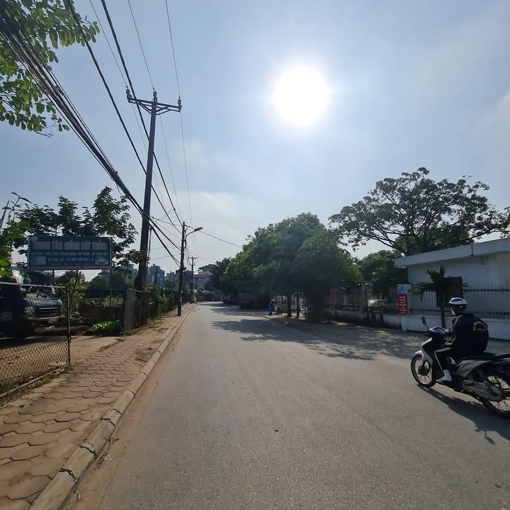 Đất Kiêu Kỵ Gia Lâm 52m² giá 3 tỷ - Phong thủy tốt, tiện ích đầy đủ!