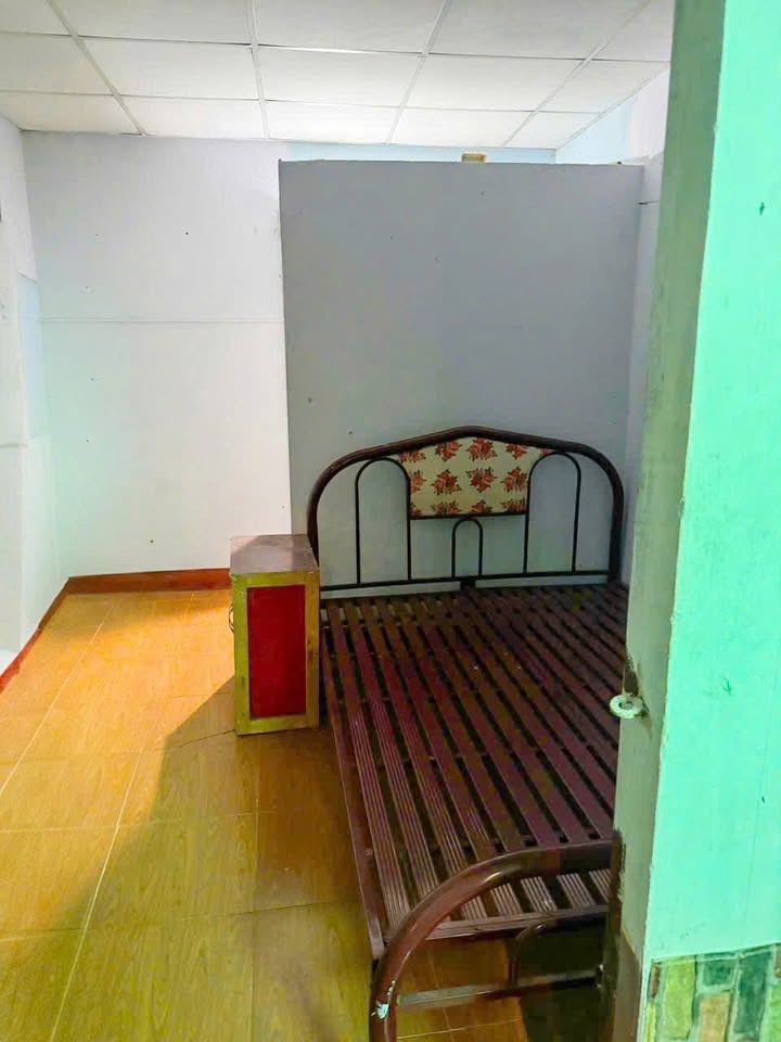 Nhà nguyên căn 2PN, 2WC tại Đỗ Xuân Hợp, Quận 9 - Chỉ 5 triệu/tháng!