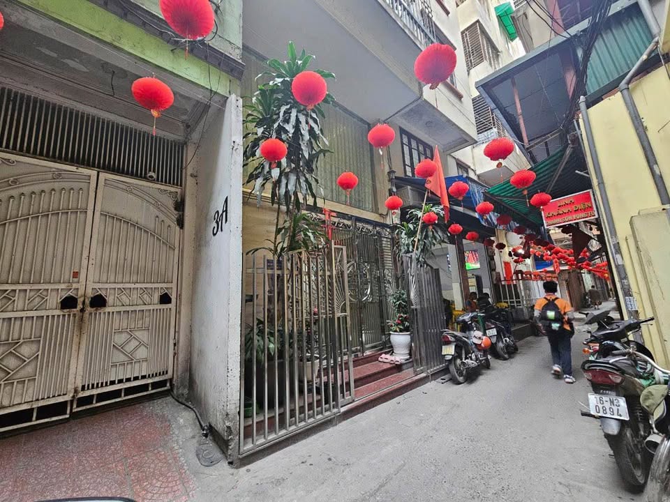 Nhà 4 tầng Kim Mã, Ba Đình 48m² giá chỉ 10 tỷ - Cơ hội đầu tư tuyệt vời!