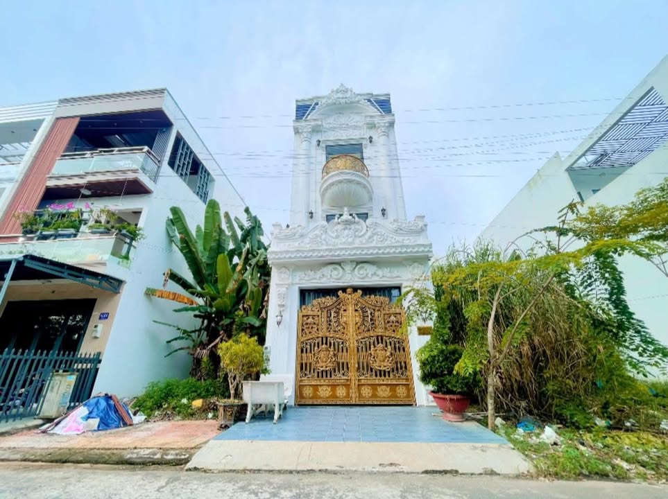 Nhà 3 tầng KDC Văn Hoá Tây Đô, Cần Thơ 88.75m² giá 5.99 tỷ - Thiết kế tân cổ điển sang trọng!