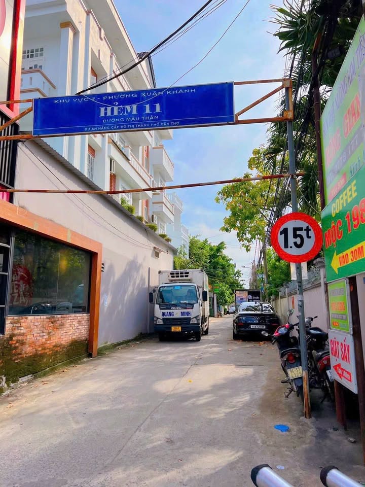 Nhà 3 tầng hẻm 11 Mậu Thân, Xuân Khánh, 68,5m² - Giá tốt, thương lượng ngay!